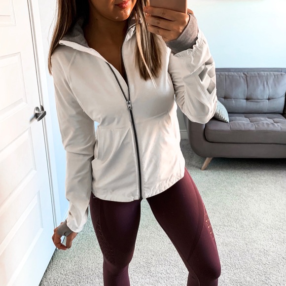 lululemon athletica Jackets & Blazers - Feelin’ Frosty Jacket - White
